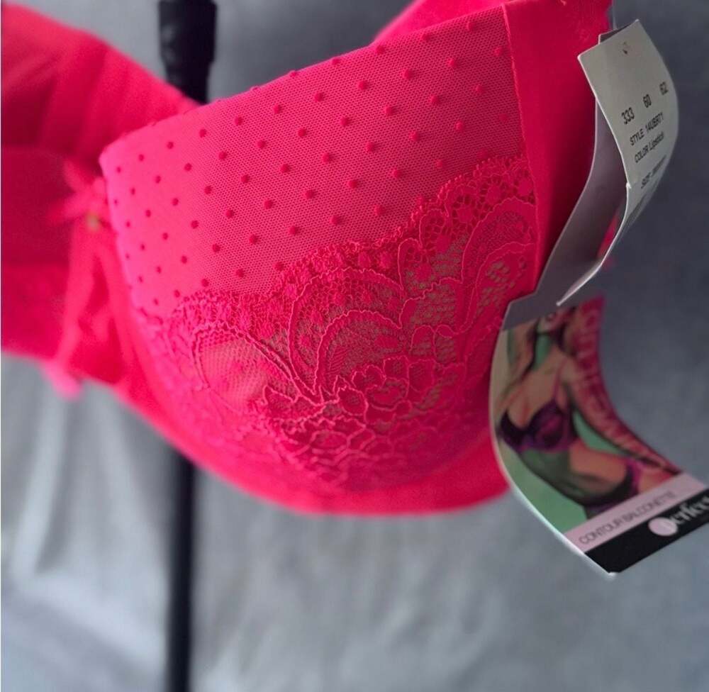 Perfects Perfectly Australian Contour Balconette Bra Hot Pink 38DDDD 14UBR71